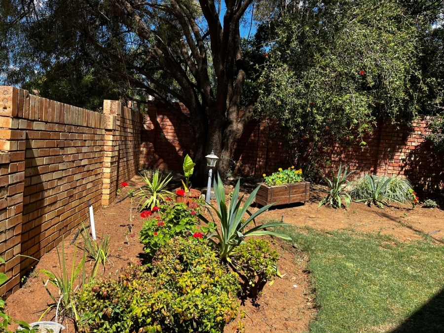 To Let 2 Bedroom Property for Rent in Pentagon Park Free State